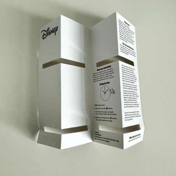 NWT - Disney Adult Vintage Analog Quartz Watch - Picture 5 of 15